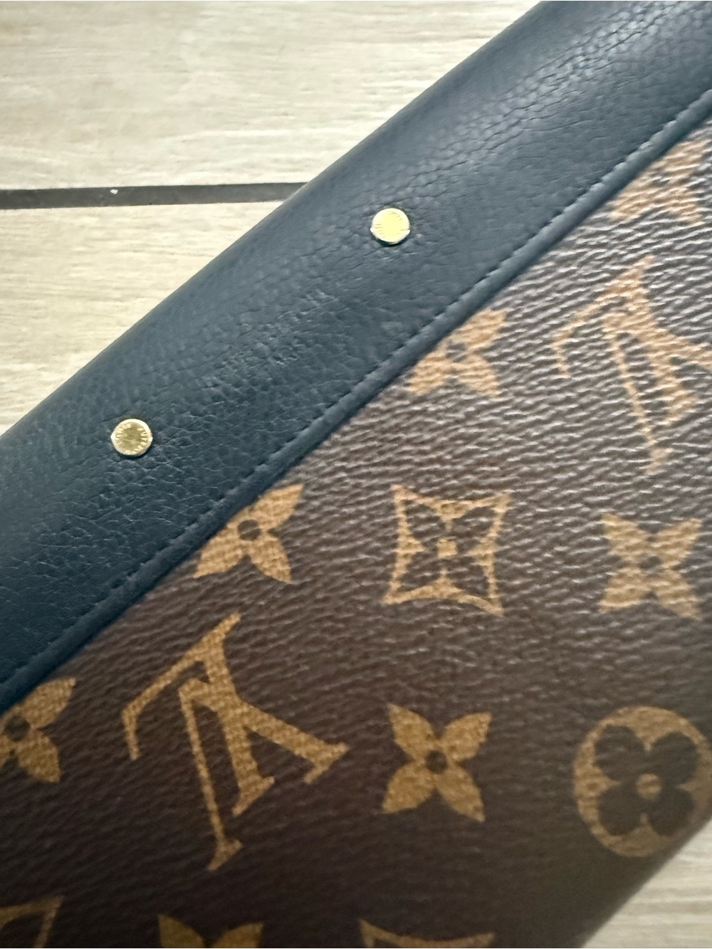 PRELOVED excellent condition Louis Vuitton Monogram Black & Brown Leather Wallet - Picture 9 of 11